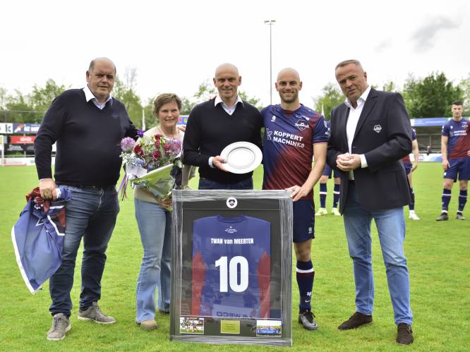 Jubilaris Twan van Meerten houdt FC ’s-Gravenzande in de race om play-offs: ‘We zijn dichterbij dan ooit’