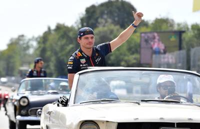 LIVE F1. Verstappen op razendsnel circuit van Monza op jacht naar record, start uitgesteld