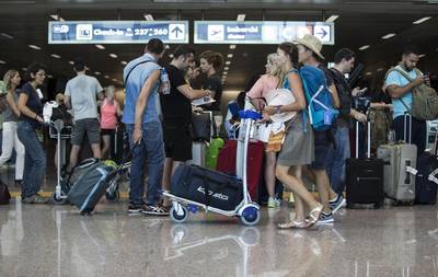 Vermoedelijk IS-lid opgepakt in luchthaven van Rome, na vlucht uit Eindhoven