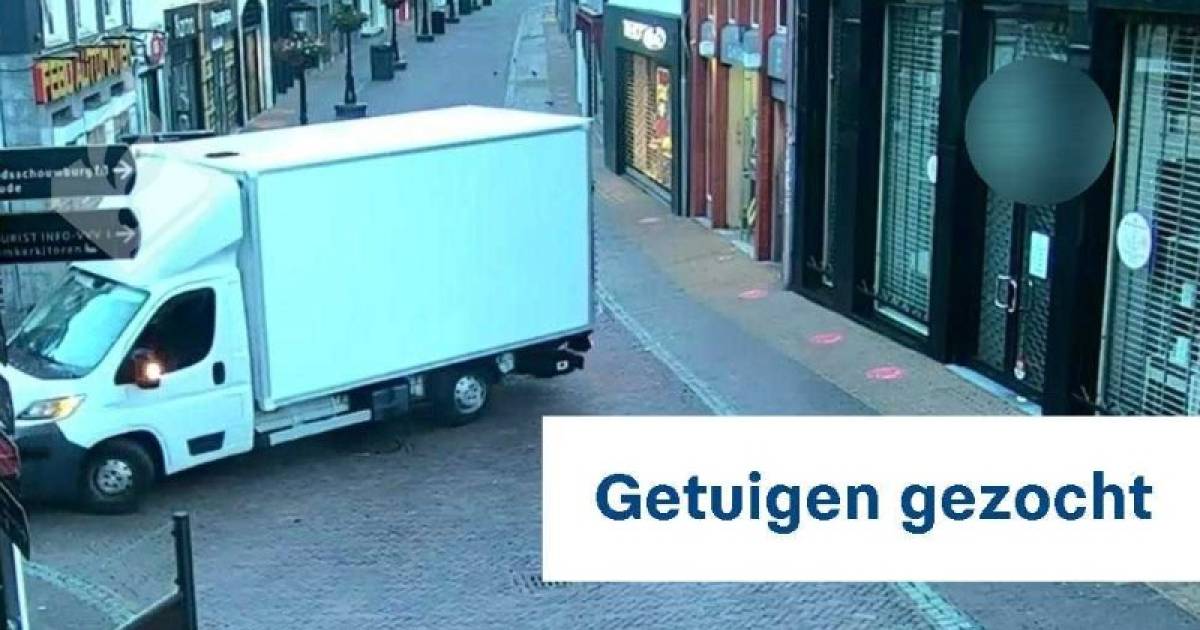 Inbraak bij juwelier in #Utrecht: dief komt met ladder binnen en neemt sieraden mee -..