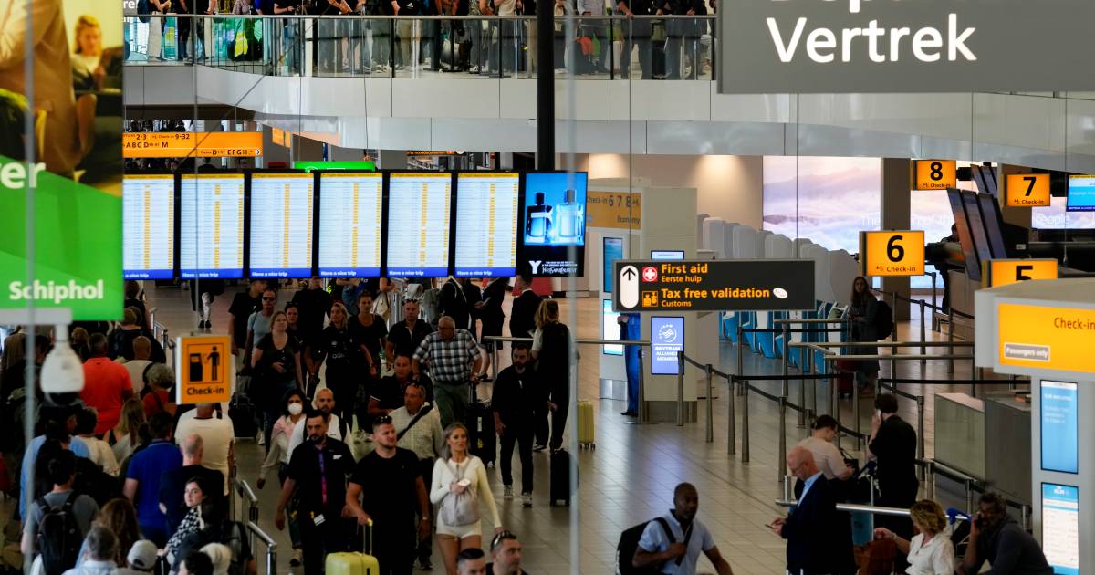 Schiphol veut que les compagnies aériennes annulent leurs vols aujourd’hui à cause de la foule |  Intérieur