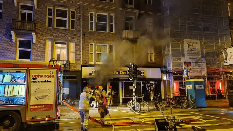 Politie gaat uit van brandstichting bij eetcafé Amstelveenseweg