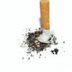 In één keer de sigaret afzweren of langzaam afbouwen? Alles wat we weten over stoppen met roken