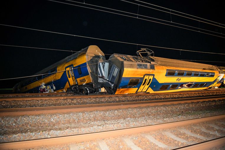 Mayor Voorschoten thanked local residents for their help after the train crash