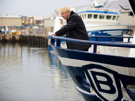‘Perplexe’ Boris Johnson zit klem in het brexitmoeras
