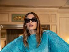 Hailey Bieber, reine de la mode, conçoit les lunettes de soleil les plus désirables de l’été