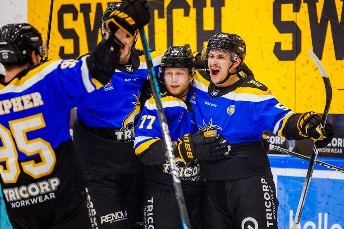 Trappers viert een treffer tegen EC Peiting.