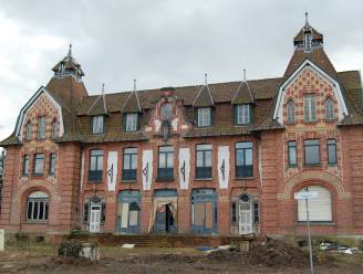 Renovatie van Casino van Gompel gaat nieuwe fase in: “Geen grote verbouwing, wel maximaal herstel van historische elementen”