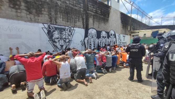 43 doden en ruim 100 vermisten na gevangenisoproer in Ecuador