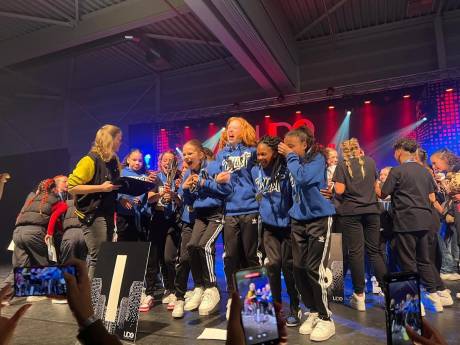 Dansteams Spijkenisse Nederlands kampioen op wereldwijd bekend streetdancetoernooi