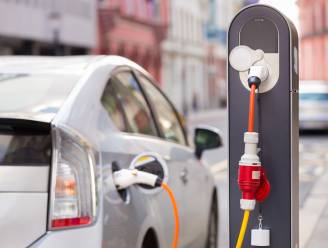 Nieuwe studie: “Elektrische wagens zijn altijd beter voor milieu, ook als ze dus opgeladen worden met vuile stroom”