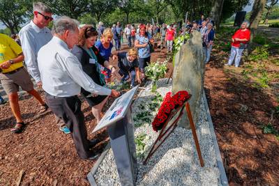 Dodenherdenking Riethoven wederom bij monument in Walik