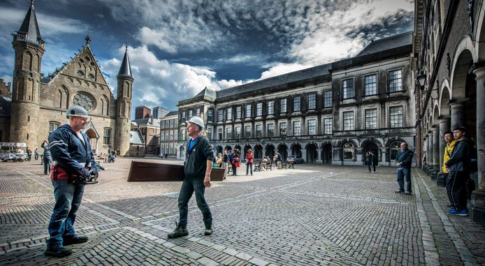 Het Binnenhof moet tussen 2020 en 2025 helemaal op de schop. Het gaat voornamelijk om het vervangen van verouderde leidingen en installaties.