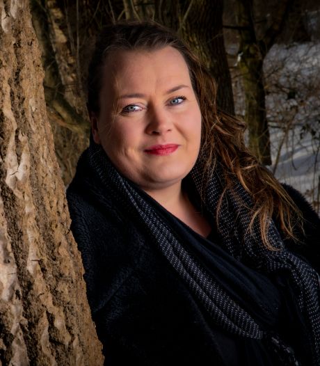 Lenny werkte in een tbs-kliniek: ‘Een patiënt stak zijn vork met grote kracht in mijn voorhoofd’