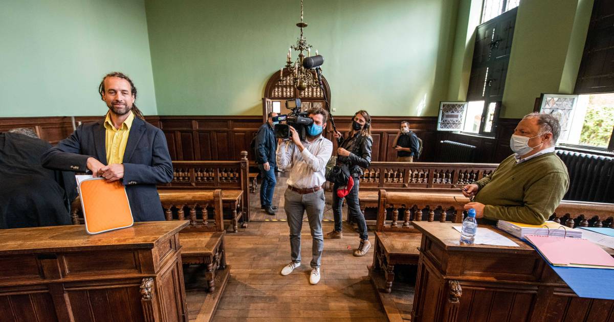 Viruswaarheid-voorman Willem Engel in rechtszaal tegenover ...