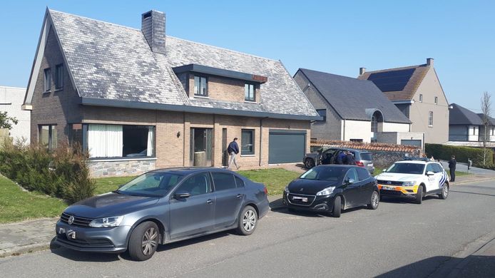 Speurders doorzochten de woning en wagen van Bart V.C.