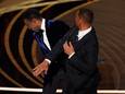 Will Smith geeft Chris Rock een klap op de Oscaruitreiking in 2022