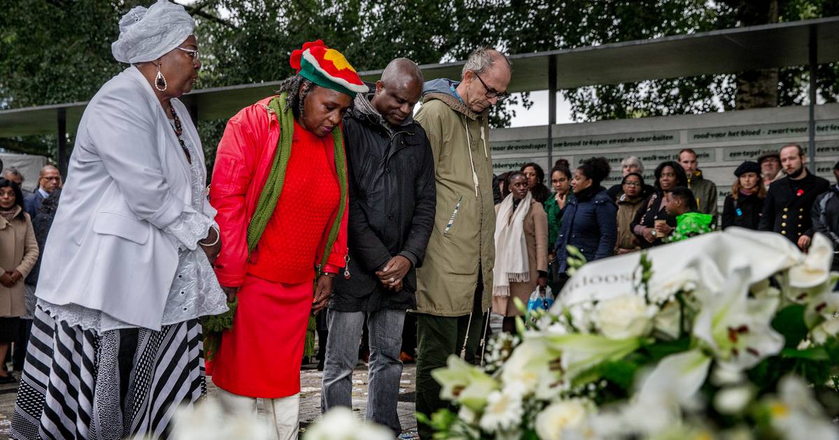 Herdenking Bijlmerramp live uitgezonden bij NOS | Amsterdam | AD.nl