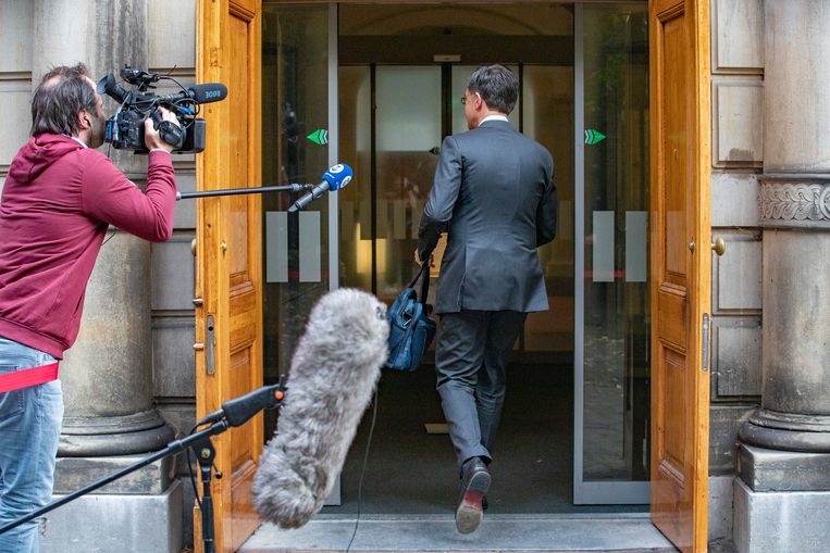 Premier Mark Rutte op het Binnenhof voorafgaande de wekelijkse ministerraad. Beeld BSR Agency