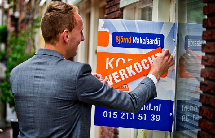 De huizenprijs stijgt nog steeds en er worden minder huizen verkocht dan vorig jaar in het eerste kwartaal.