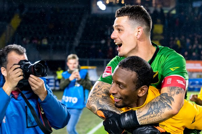 BREDA, Netherlands, 26-10-2021, football, NAC Rat Verleghstadium, KNVB Beker, season 2021 / 2022, during the match NAC - VVV, NAC goalkeeper Nick Olij