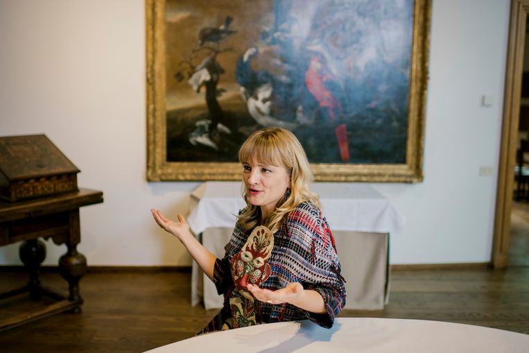 Katharina Van Cauteren van The Phoebus Foundation, een van de twee curatoren van de expo 'Blind Date'. Beeld Tim Coppens