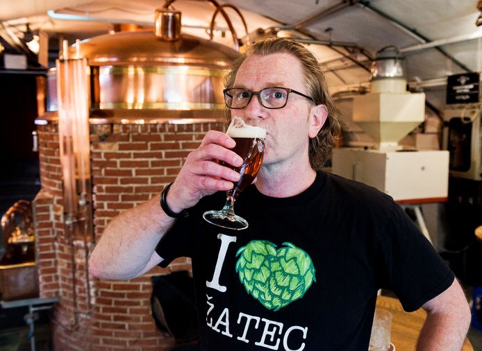 Waarom mannen vaker bier drinken dan vrouwen? ‘Bierprofessor’ Leendert