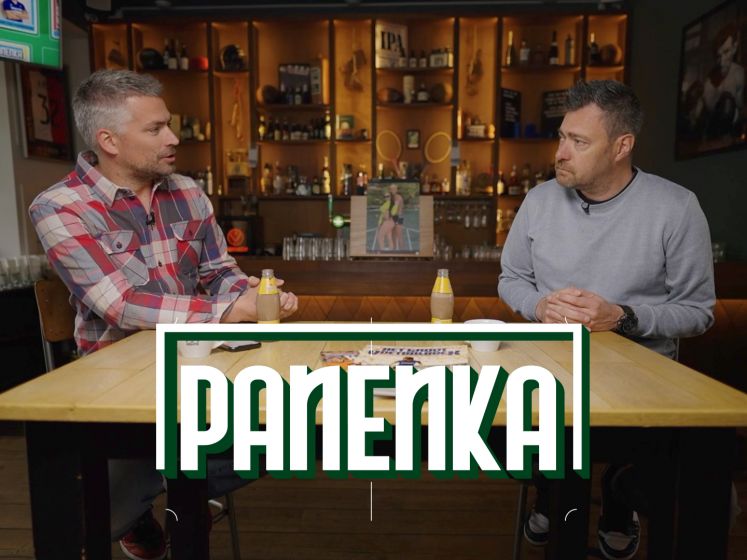 Panenka: 'Vreselijk, laten we Louis van Gaal heel veel beterschap wensen'