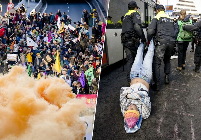 Klimaatactiegroep Extinction Rebellion blokkeert de A12 tussen het ministerie van Economische Zaken en Klimaat en de tijdelijke Tweede Kamer.