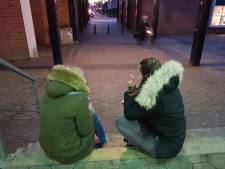 Grote groepen hangjongeren verstoren winkelend publiek in Wezep