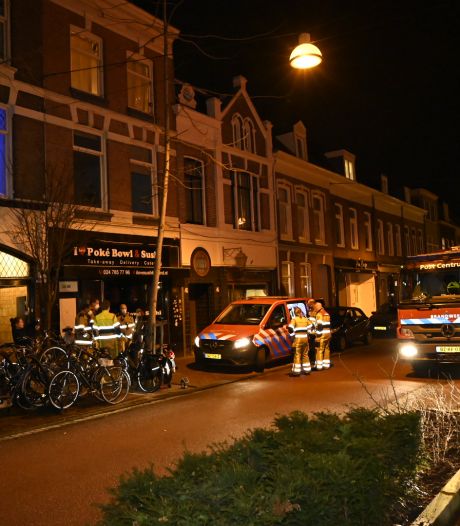 Studenten vluchten hun woning uit vanwege vieze lucht