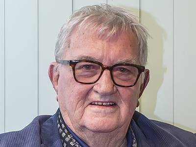 Gommert Jonkers (1941-2023) kreeg met zijn humor en lach veel voor elkaar in Wouw