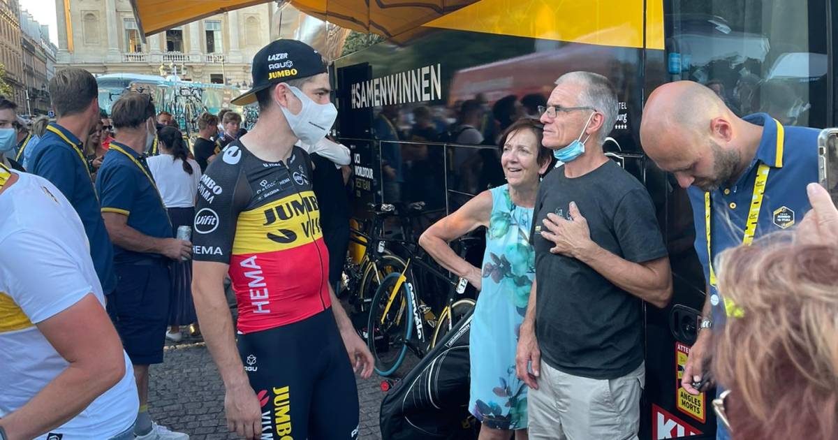 I genitori assistono all’iconica vittoria di Wout dalla prima fila: “Abbiamo versato una lacrima” |  Tour de France (dal 26-6 al 18-7)