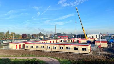 Tijdelijke vluchtelingenopvang in Elst blijft langer open, maar niet de gevraagde drie maanden