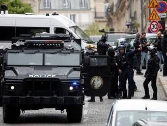 Man gearresteerd die ‘dreigde met explosie’ in Iraans consulaat in Parijs