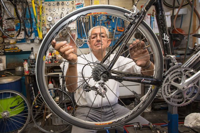 Jaap Huissoon ontwikkelde zichzelf tot een succesvol fietsfabrikant.