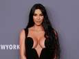 Kim Kardashian aangeklaagd voor 100 miljoen dollar vanwege emoji's