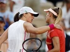 Tegenstander Iga Swiatek geeft al in eerste set op, Matwé Middelkoop naar halve finales dubbelspel Roland Garros