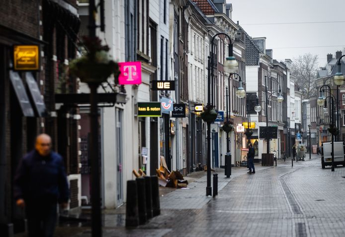 In Gorinchem bleek bij een controle dat in meerdere panden mensen verbleven, terwijl deze volgens gegevens van de gemeente leegstonden.