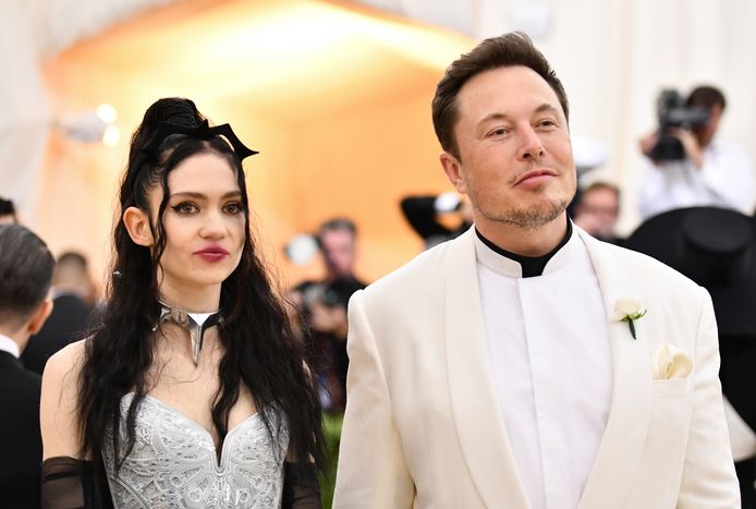 Grimes & haar vriend Elon Musk.