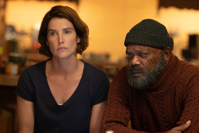 (Da sinistra a destra): Cobie Smulders nei panni di Maria Hill e Samuel L. Jackson nei panni di Nick Fury in Secret Invasion dei Marvel Studios.  © 2023 Marvel.