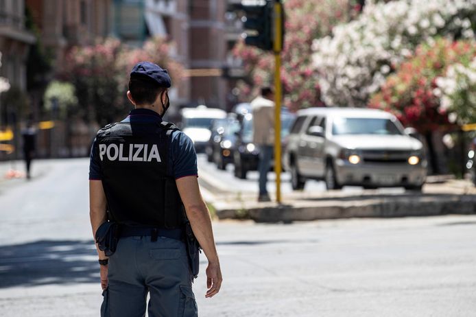 Een Italiaanse politieagent, foto ter illustratie.