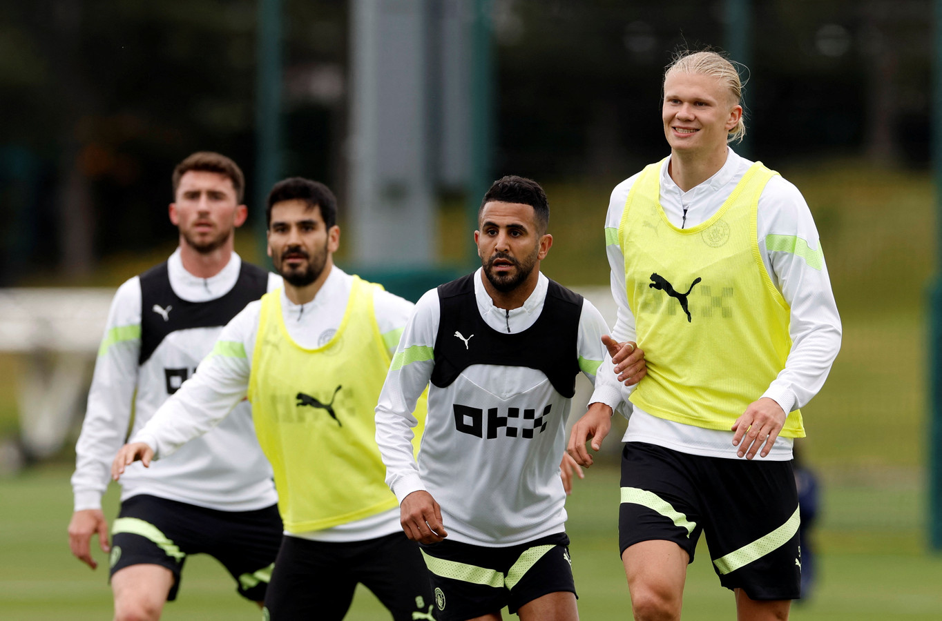 Vermakelijke Arrogantie Bij Manchester City Naar De Champions League 