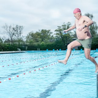 Amsterdam outdoor pools to open next week, city launches campaign