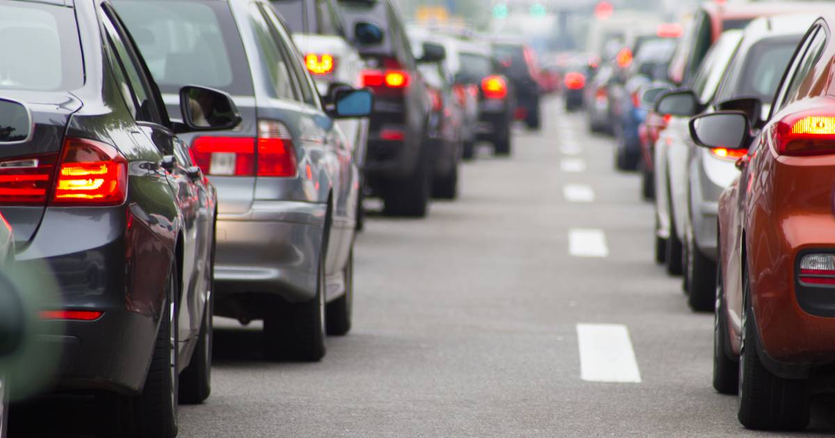 Flinke vertraging op A59 richting Den Bosch door ongeluk met meerdere autos.