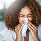 Griepje te pakken? Dit vertelt de kleur van je snot over je gezondheid