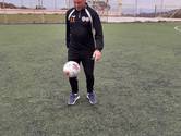 Van semi-prof bij FC Wageningen naar voetbalschoolhouder op Karpathos; Zeger Tollenaar geniet van zijn Griekse avontuur