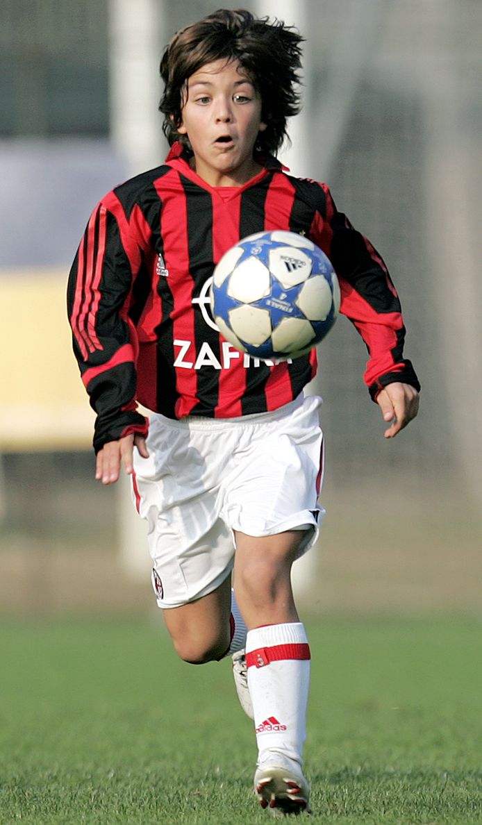 Christian Maldini, de oudere broer van Daniele, op zijn achtste bij de juniors van AC Milan.