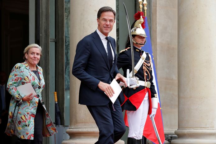 Premier Mark Rutte en minister van Defensie Ank Bijleveld