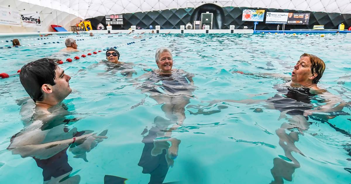zwembad de melanen in halsteren gaat maandag weer open maar het water is nog wel koud bergen op zoom bndestem nl